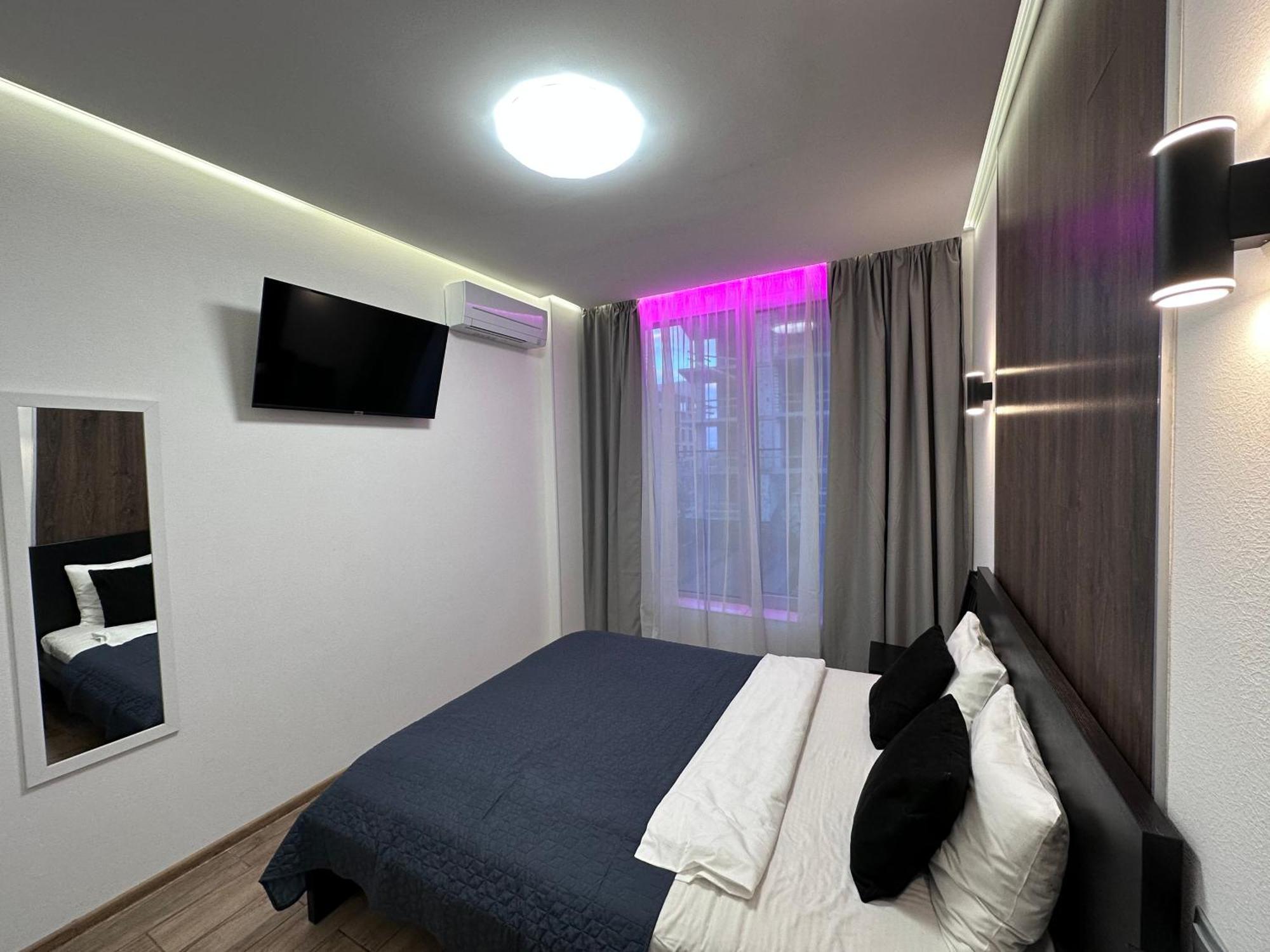 Rybalsky Studio Apartment Dnipro View Kiev Dış mekan fotoğraf